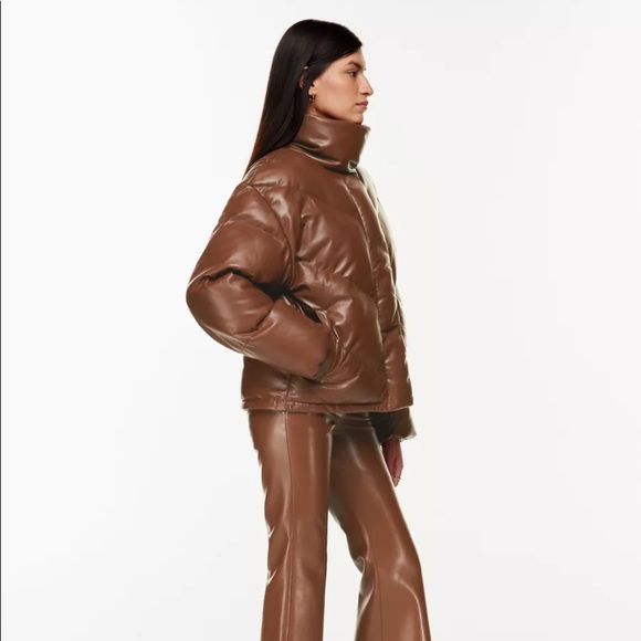 SOLD ON FB MARKETPLACE Aritzia Wilfred The Cloud Puff Vegan Leather Puffer Coat - Picture 6 of 13